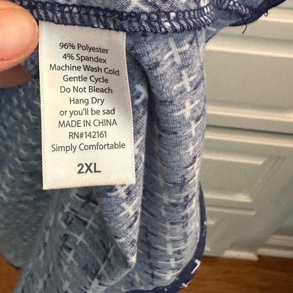 LULAROE Nicole Dress Navy Blue White Pattern 2XL - Like new! - Picture 4 of 5